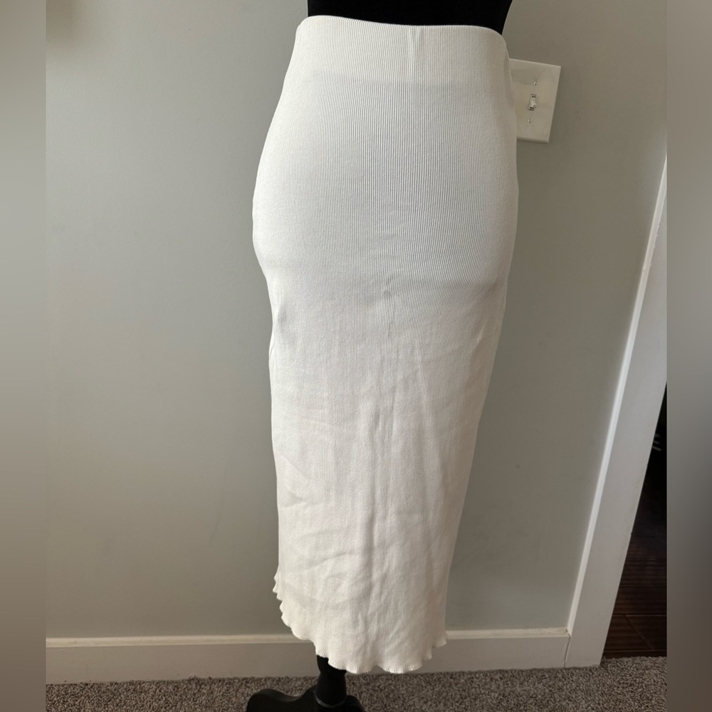 Zara Ribbed Midi Skirt - Picture 3 of 7